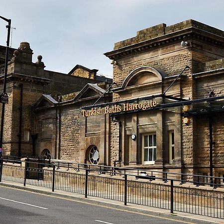 Sherwood House Hotel Harrogate Exterior photo